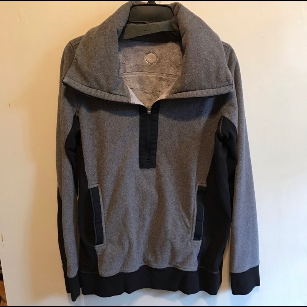 Lululemon fleece jacket